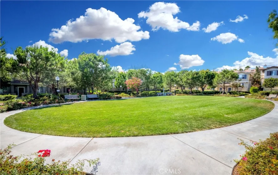 1105 Armstrong Drive photo 39