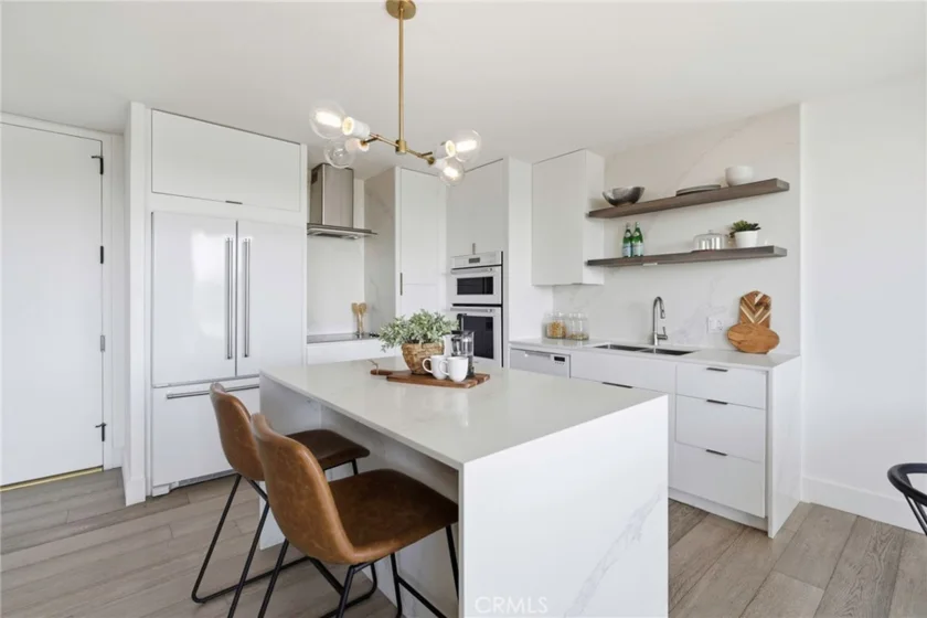 100 S Doheny #707 photo 14