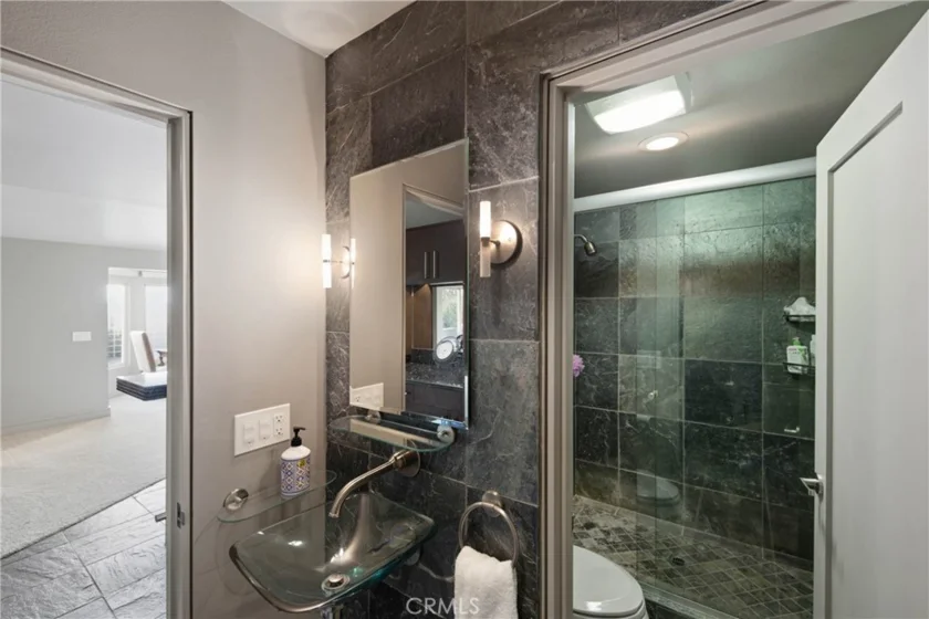 53 Harbor Ridge Drive photo 33