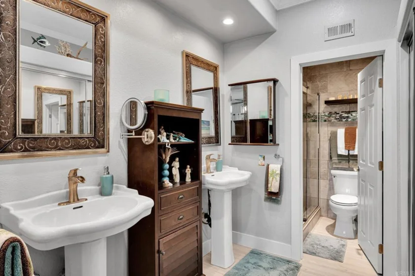 3587 Cameo Drive #19 photo 20