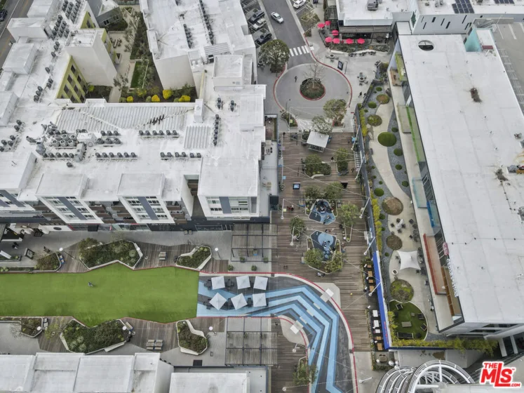 5400 Playa Vista Drive #23 photo 63