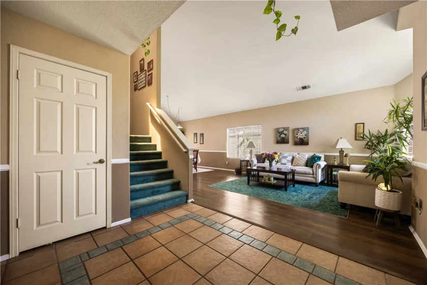 24357 Gitano Drive photo 6