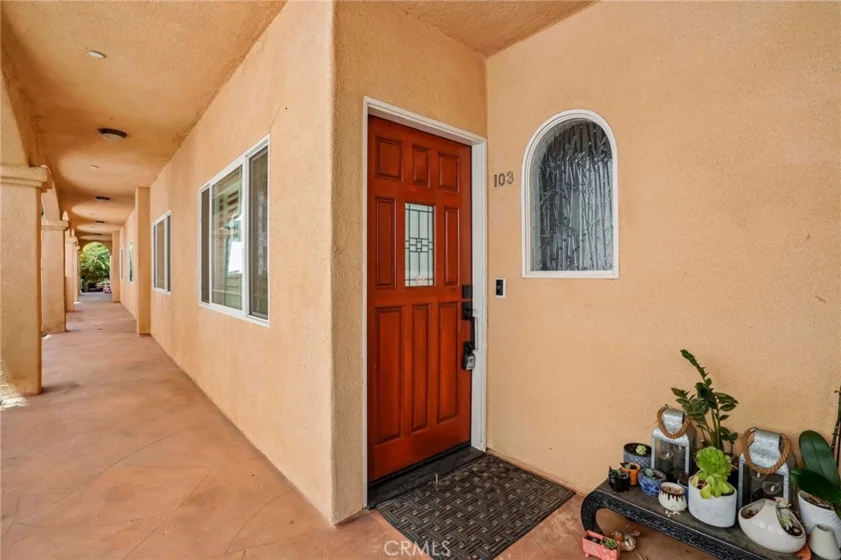 1536 Hi Point Street photo 2