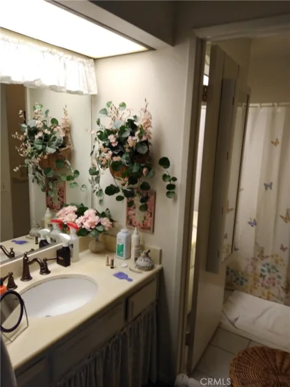 8615 Meadow Brook Avenue #208 photo 2
