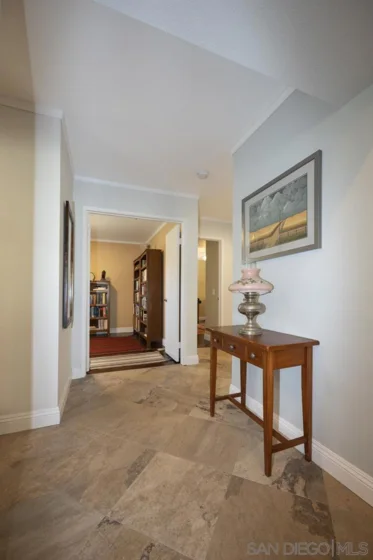 17959 Avenida Alozdra photo 8