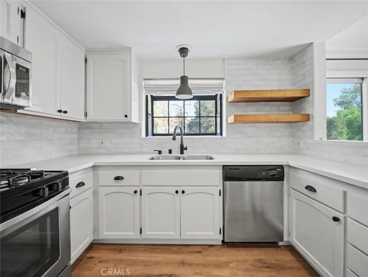 5121 Westpark #108 photo 18