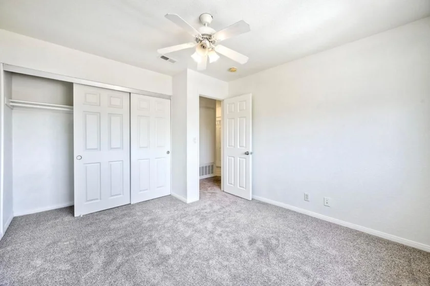 3285 Ocean View Blvd #14 #14 photo 9