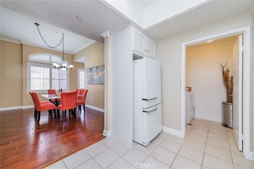 610 S Wilton Place #402 photo 5