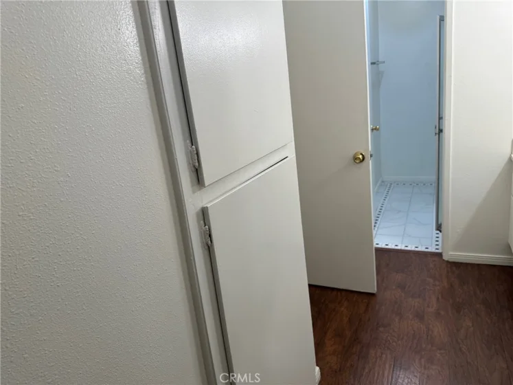 5460 White Oak photo 17