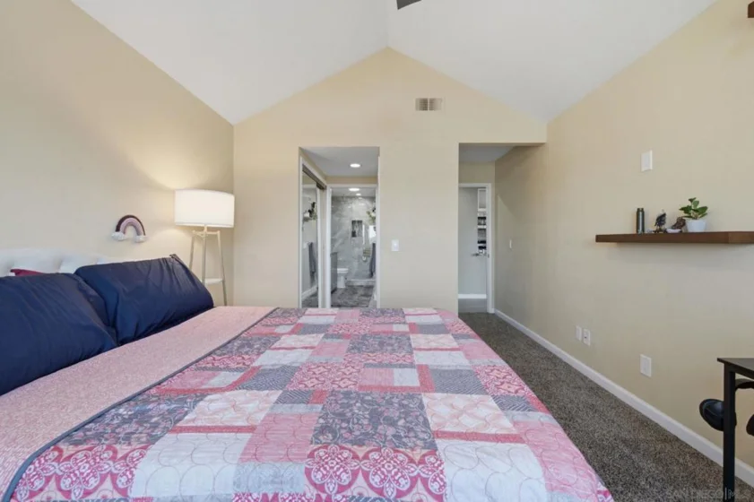 2055 Lakeridge #301 photo 21