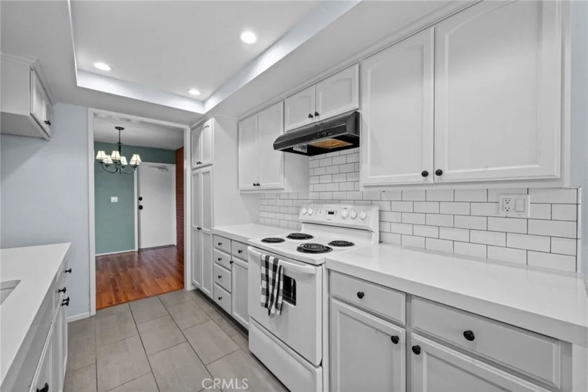 3663 Country Club Drive #E photo 7