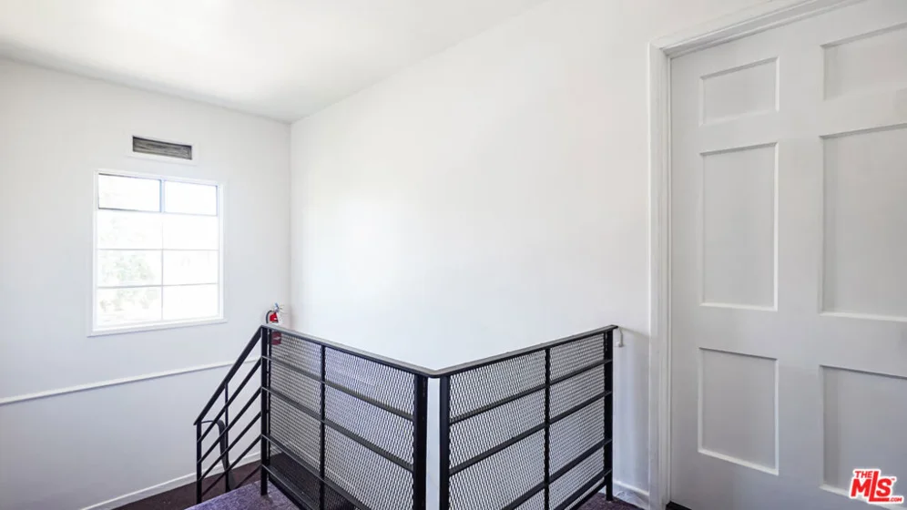4030 Abourne Road #C photo 17