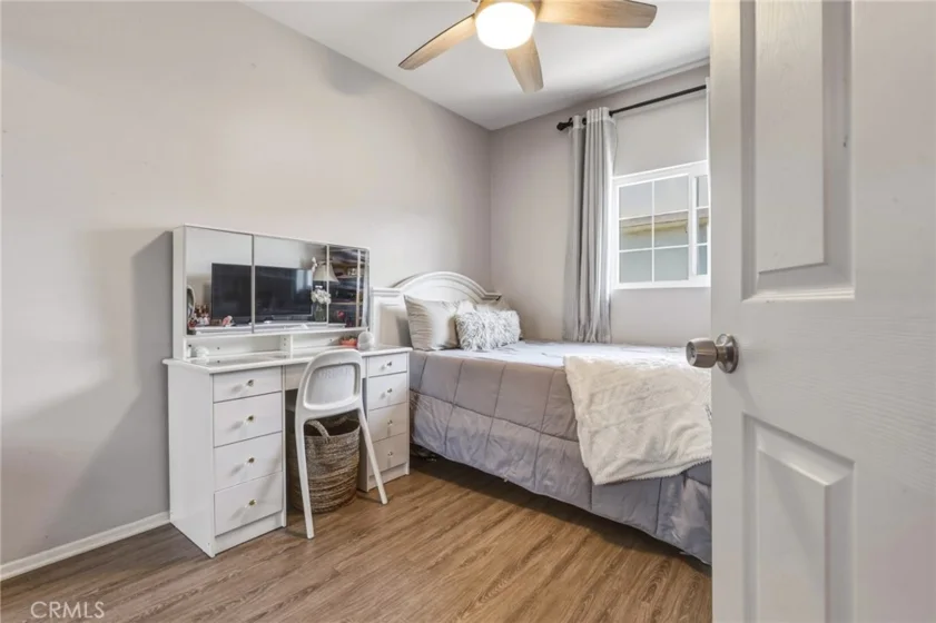 8927 Cedros #14 photo 14