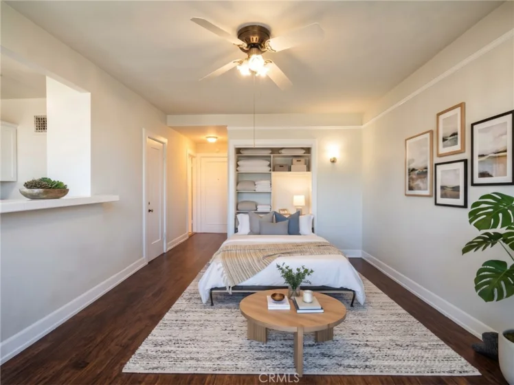 455 E Ocean Boulevard #915 photo 37
