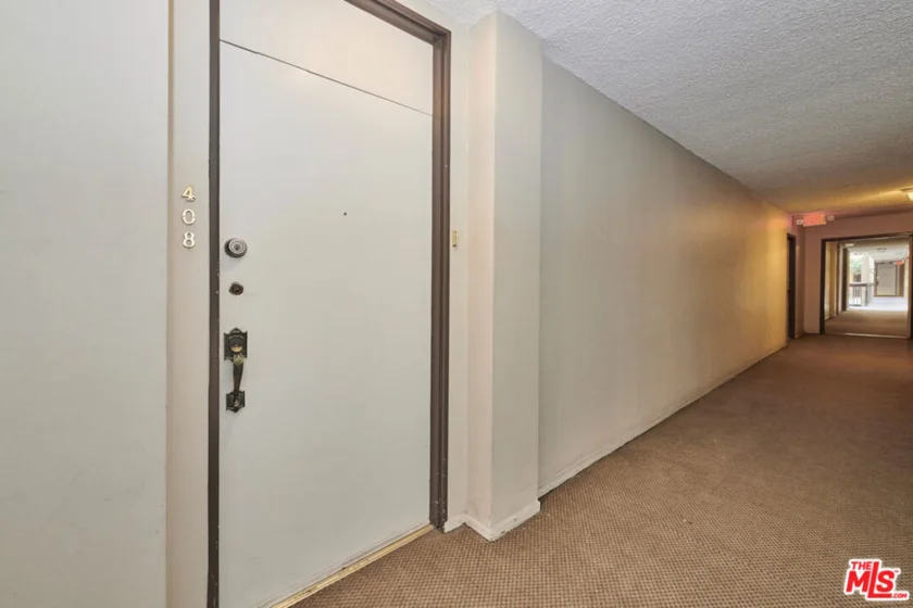 1300 Midvale Avenue #408 photo 32