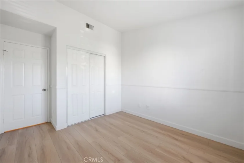 157 California Court photo 16