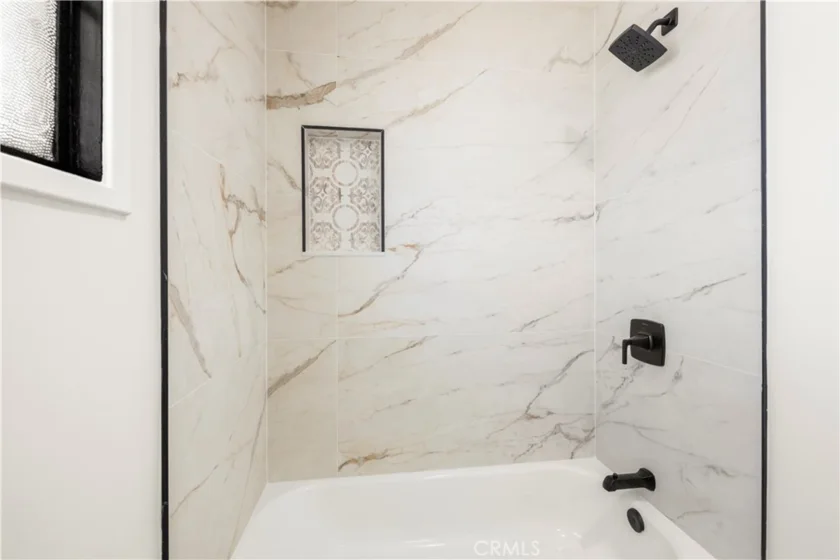 4072 Hillcrest Drive #C photo 21