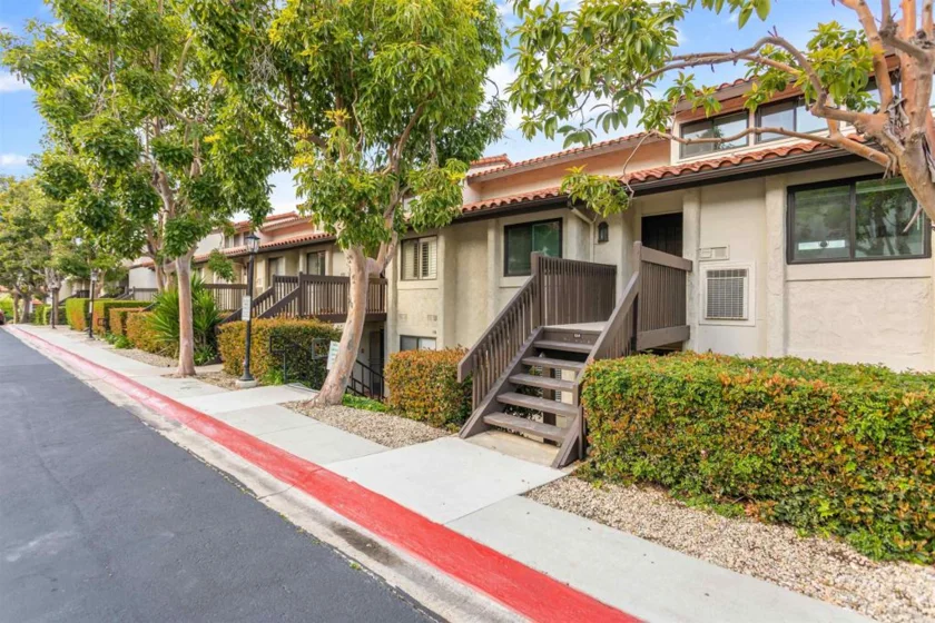 2510 Navarra Drive #524 photo 32