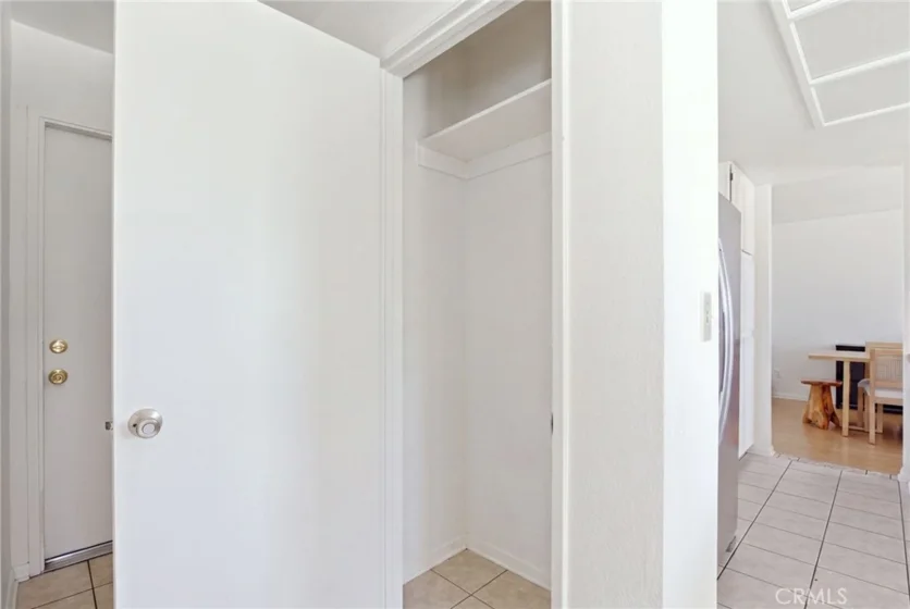 27041 Ravenhill Court photo 13