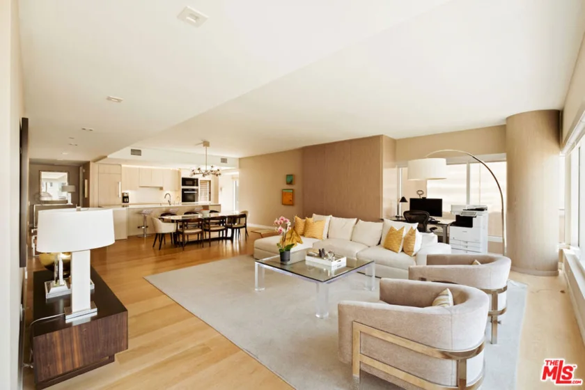 6250 Hollywood Boulevard #8M photo 4