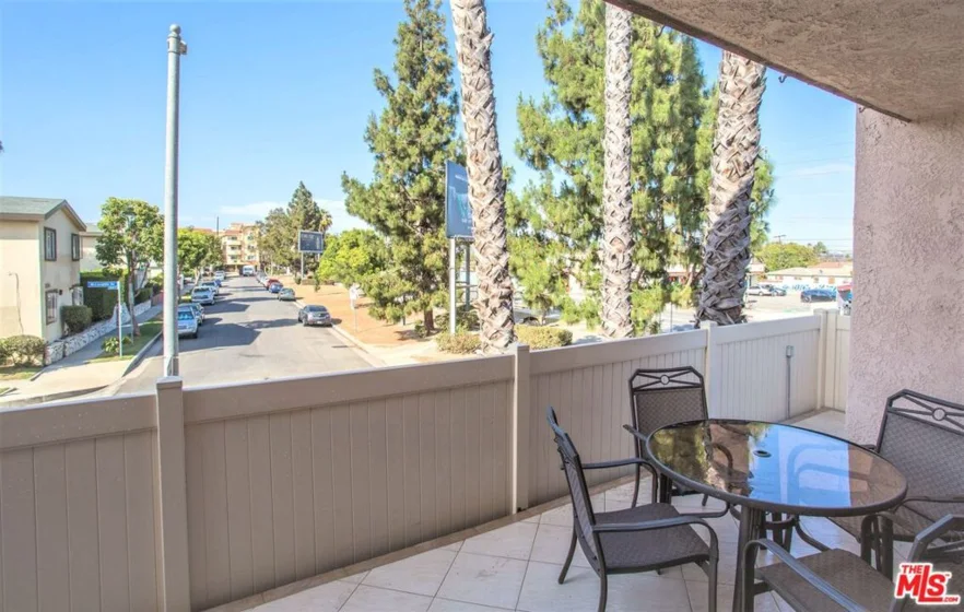 4365 Mclaughlin Avenue #14 photo 3