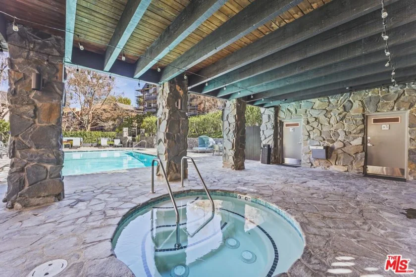 4752 Park Encino Lane #212 photo 27