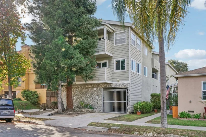 1201 Belmont Avenue #201 photo 1