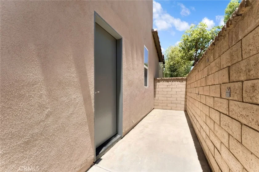 4244 Windspring photo 40