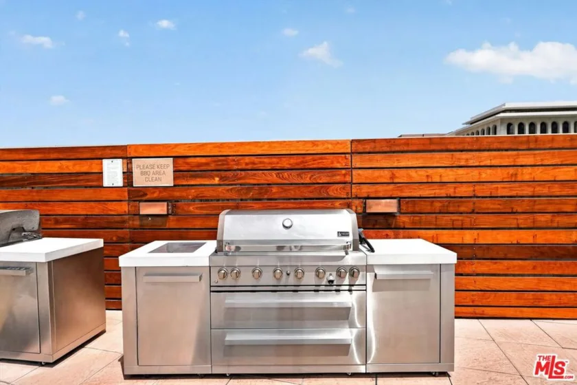 3785 Wilshire Boulevard #1212 photo 22