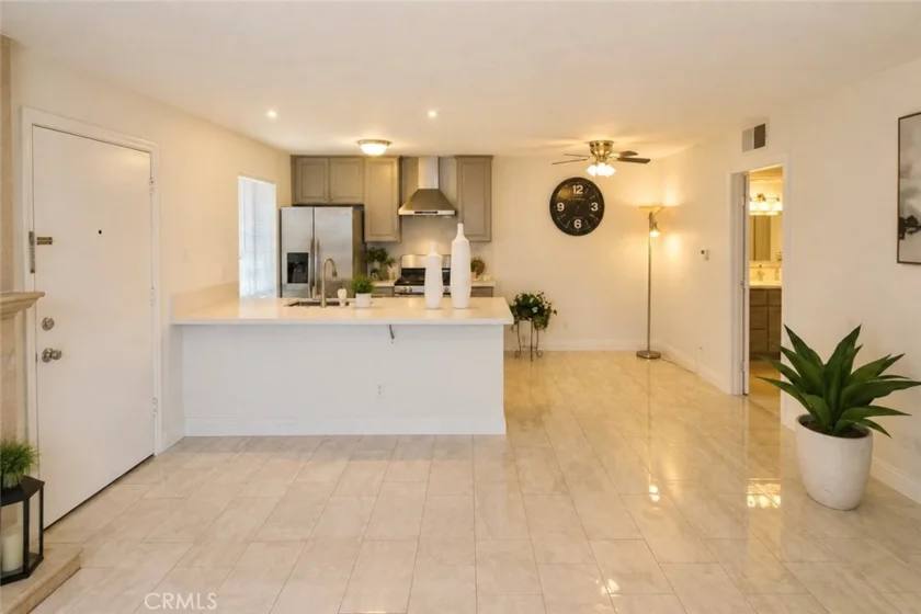 2827 S Fairview Street #G photo 7