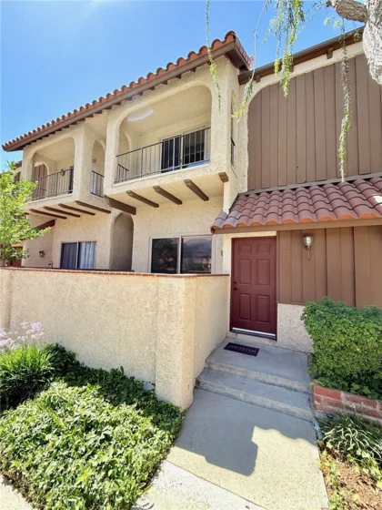 19545 Sherman Way #99 photo 1