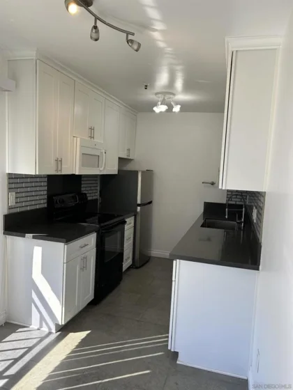 4730 Noyes #409 photo 18