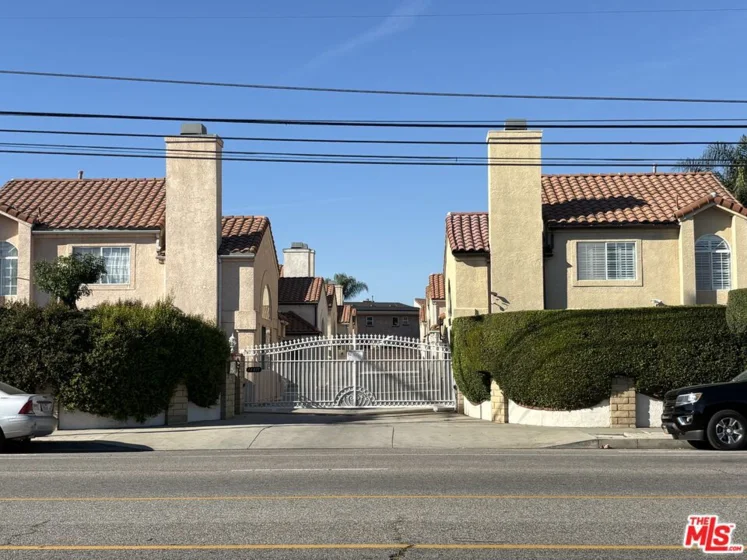 14411 Nordhoff Street #9 photo 4