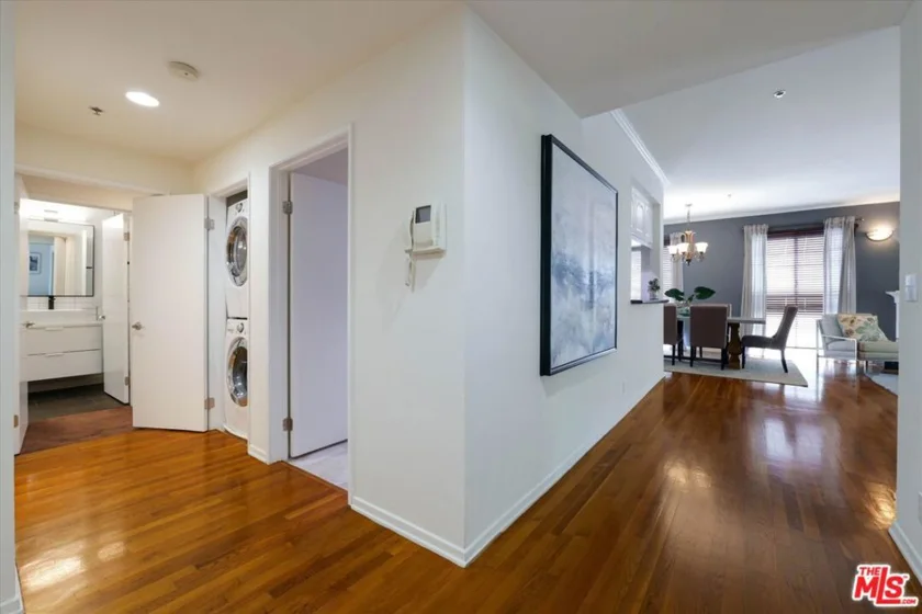 1401 S Bentley Avenue #202 photo 8