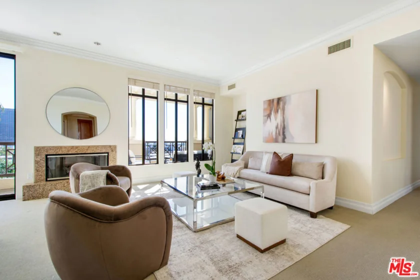 11847 Gorham Avenue #403 photo 3