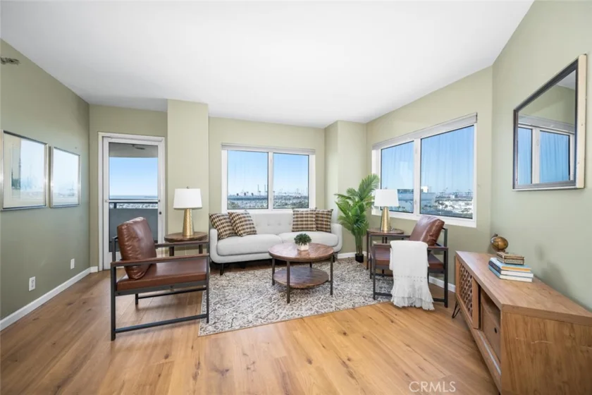 525 E Seaside Way #904 photo 67