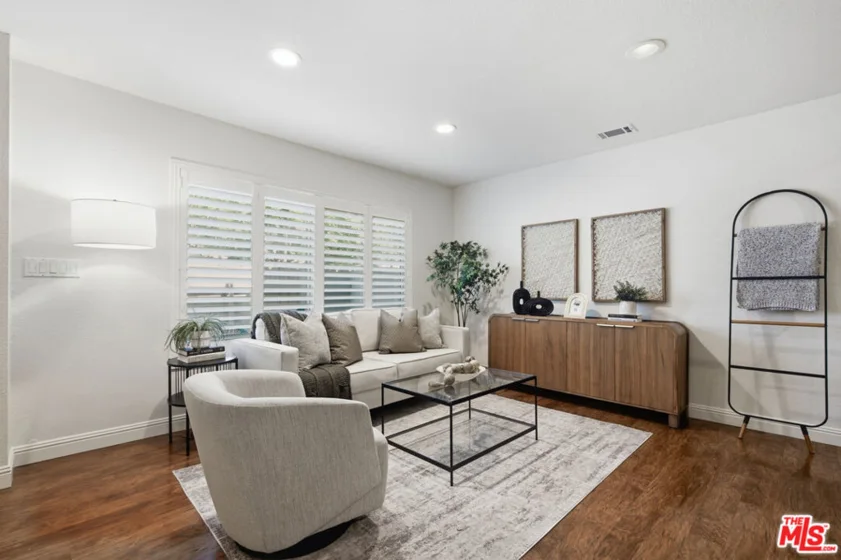 762 E Orange Grove Boulevard #3 photo 5