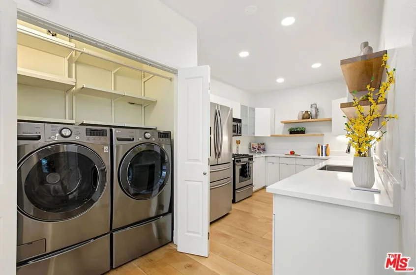 839 Larrabee Street #2 photo 19