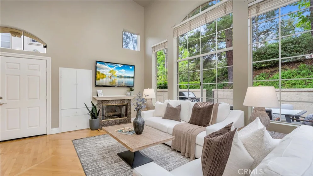 71 Tierra Plano photo 1