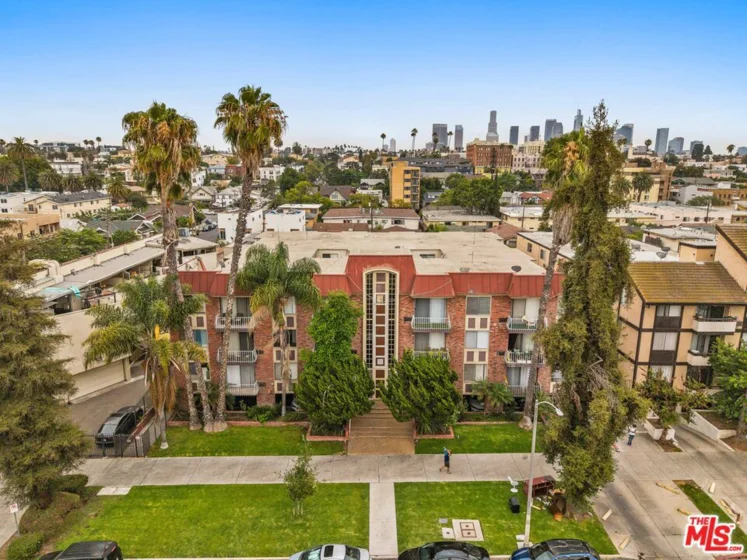 210 S La Fayette Park Place #314 photo 33