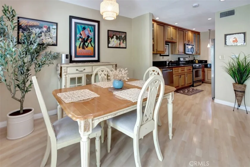102 Santa Rosa Court photo 6