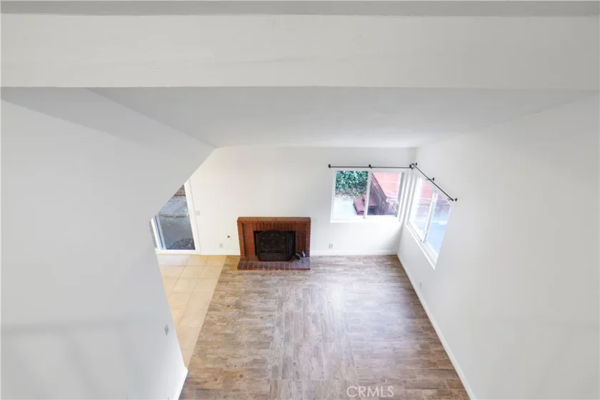 1676 Sumac photo 17