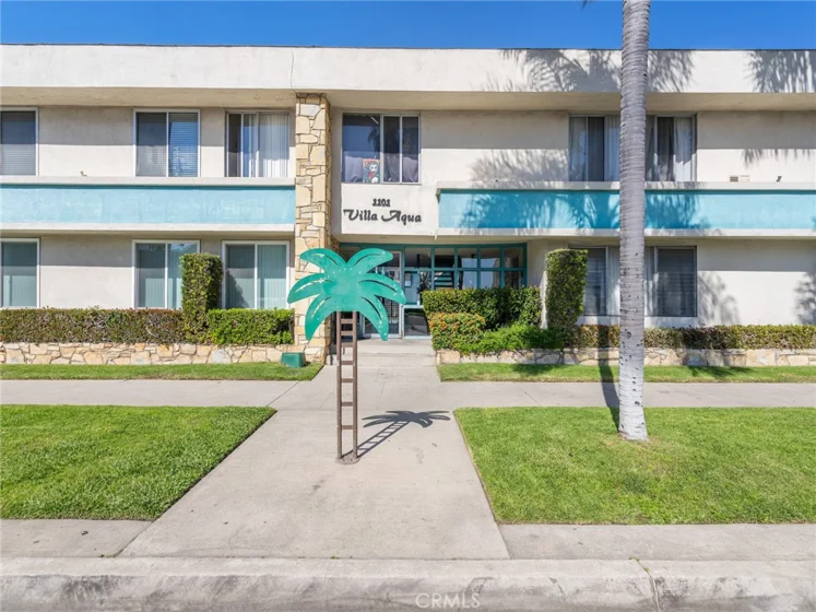 1101 E Ocean Boulevard #2 photo 3