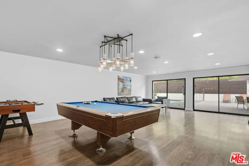 1230 Horn Avenue #305 photo 24