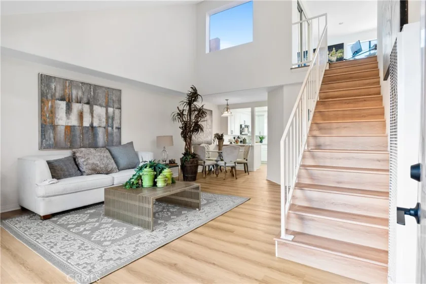 1509 Stanley Avenue #205 photo 1