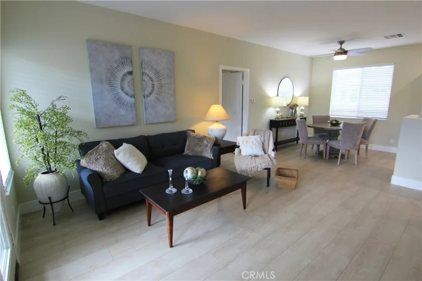 2305 Ternberry Court photo 1