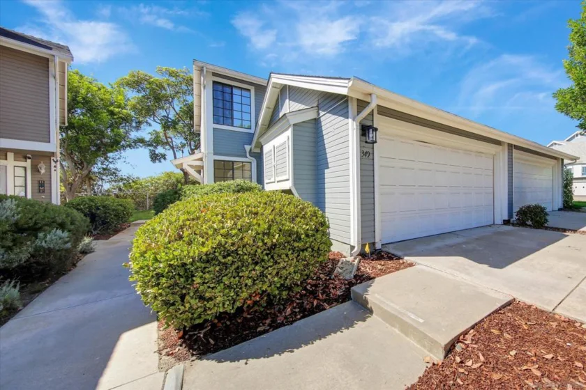 349 Windjammer Circle photo 2