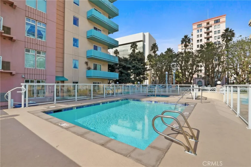 488 E Ocean Boulevard #1210 photo 5