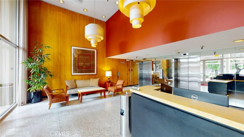 4411 Los Feliz Boulevard #1007 photo 4