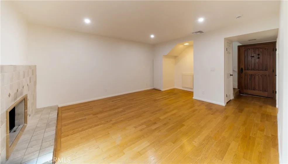 10926 Bluffside Drive #32 photo 2